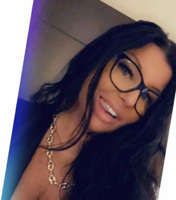 PAMY, 44 Caucasian/White female escort, Sherbrooke
